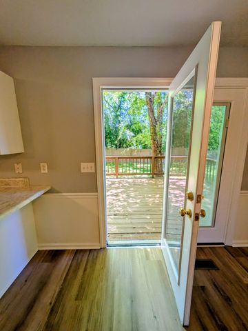 313 Castlemere Ct, Murfreesboro, TN 37130