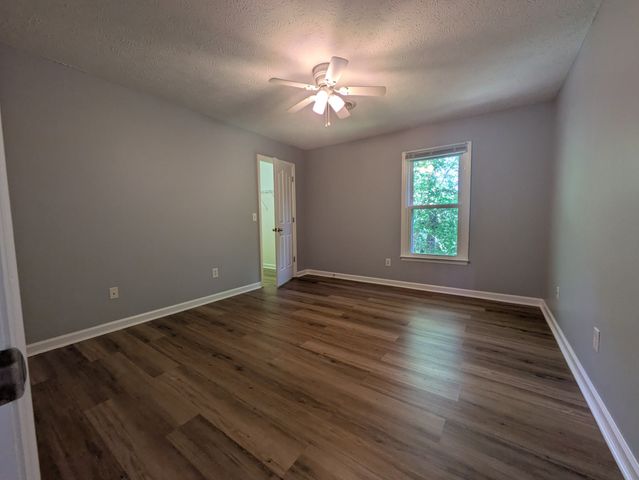 313 Castlemere Ct, Murfreesboro, TN 37130