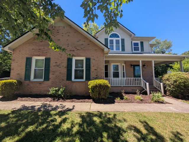 313 Castlemere Ct, Murfreesboro, TN 37130