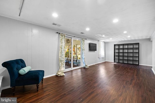 223 BOND AVE, Reisterstown, MD 21136