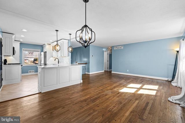 223 BOND AVE, Reisterstown, MD 21136