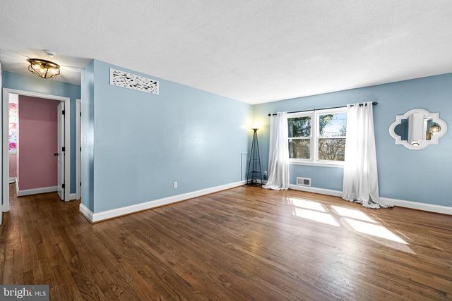 223 BOND AVE, Reisterstown, MD 21136