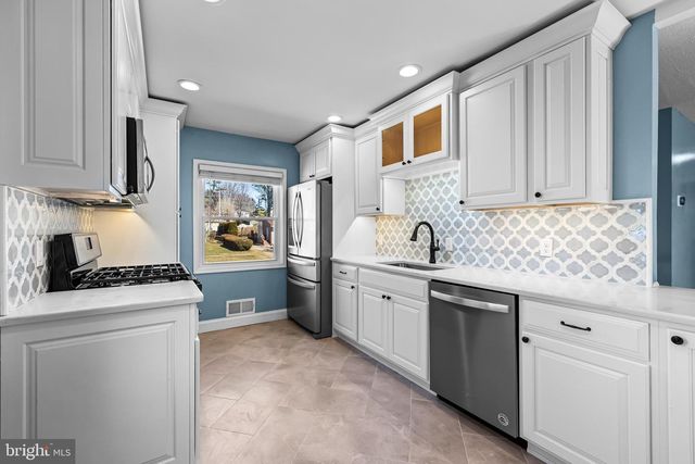 223 BOND AVE, Reisterstown, MD 21136