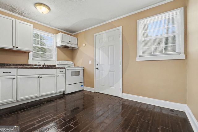 1716 Lisbon Drive SW, Atlanta, GA 30310