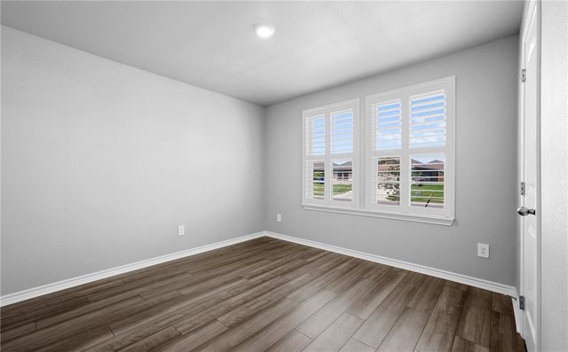 7805 Iron Man Dr, Corpus Christi, TX 78414