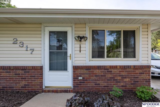 2317 W Washington Street, Lincoln, NE 68522