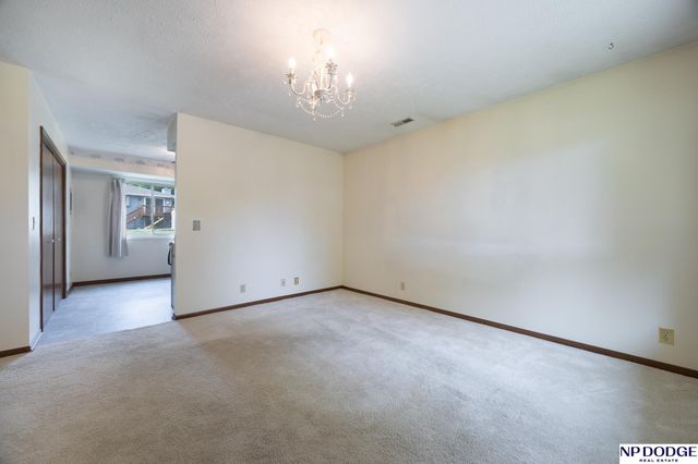 2317 W Washington Street, Lincoln, NE 68522