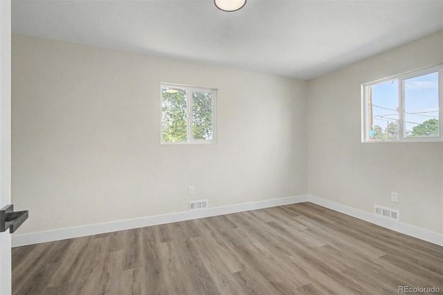 901 S RALEIGH Street, Denver, CO 80219