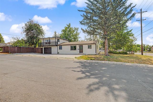 901 S RALEIGH Street, Denver, CO 80219