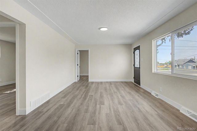 901 S RALEIGH Street, Denver, CO 80219