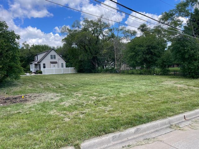 600 E Armitage Avenue, Addison, IL 60101