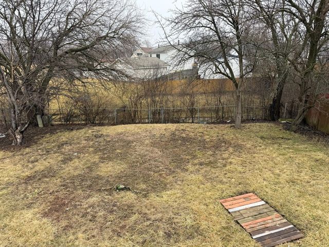 17611 Winston Drive, Country Club Hills, IL 60478