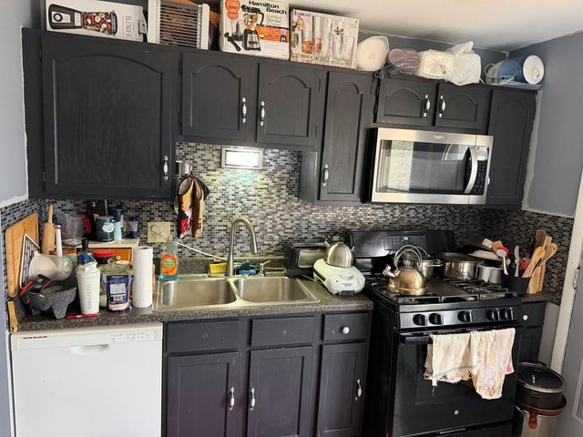 17611 Winston Drive, Country Club Hills, IL 60478