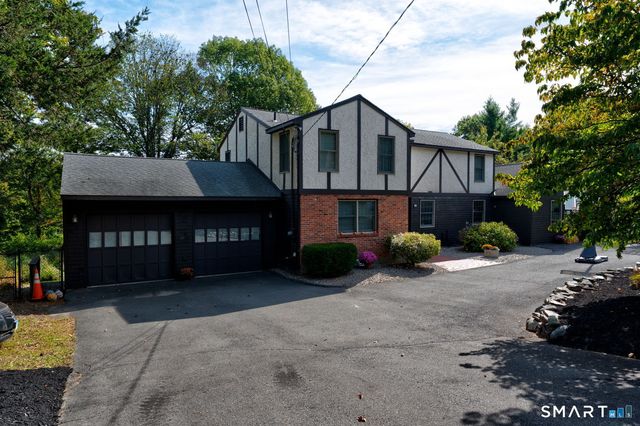 38 Eastwood Road, Bristol, CT 06010