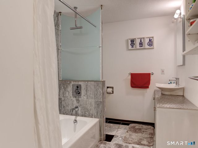 38 Eastwood Road, Bristol, CT 06010