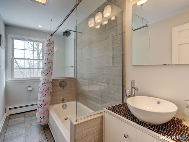 38 Eastwood Road, Bristol, CT 06010