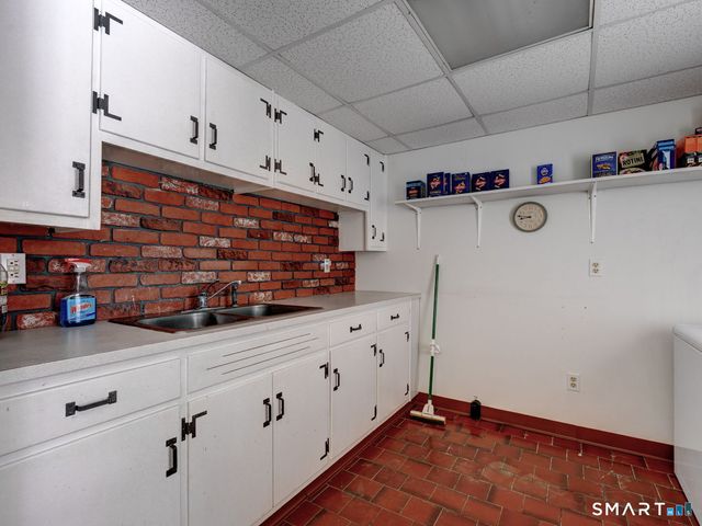 38 Eastwood Road, Bristol, CT 06010