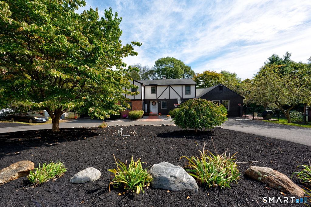 38 Eastwood Road, Bristol, CT 06010