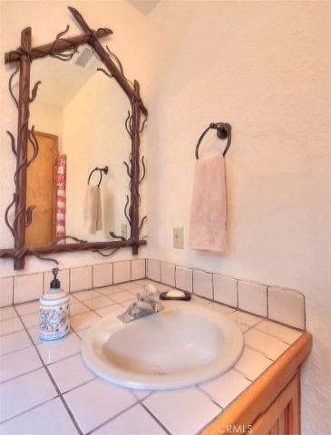 1059 Mercury, Crestline, CA 92325