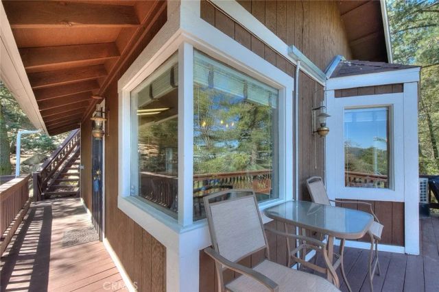 1059 Mercury, Crestline, CA 92325
