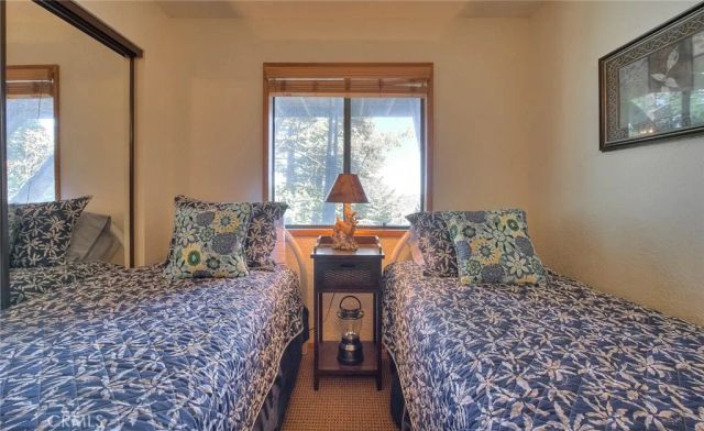 1059 Mercury, Crestline, CA 92325