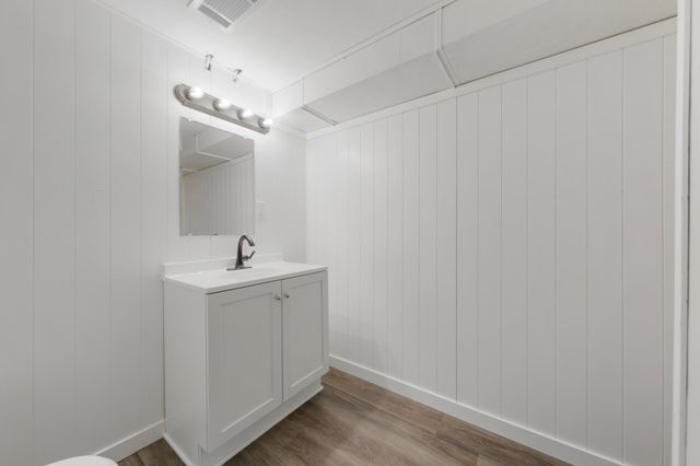 16750 Anna Trail SE, Prior Lake, MN 55372