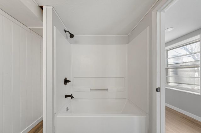 16750 Anna Trail SE, Prior Lake, MN 55372