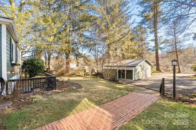 182 Timothy Lane, Waynesville, NC 28786