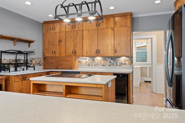 182 Timothy Lane, Waynesville, NC 28786