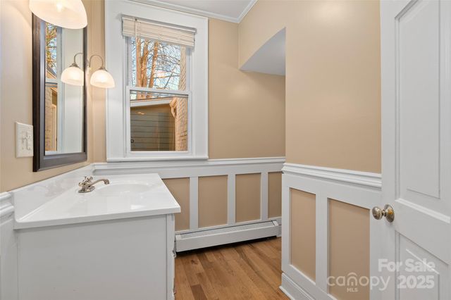 182 Timothy Lane, Waynesville, NC 28786