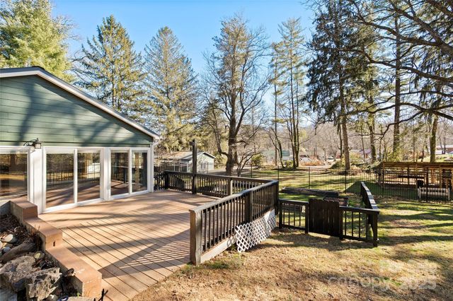 182 Timothy Lane, Waynesville, NC 28786