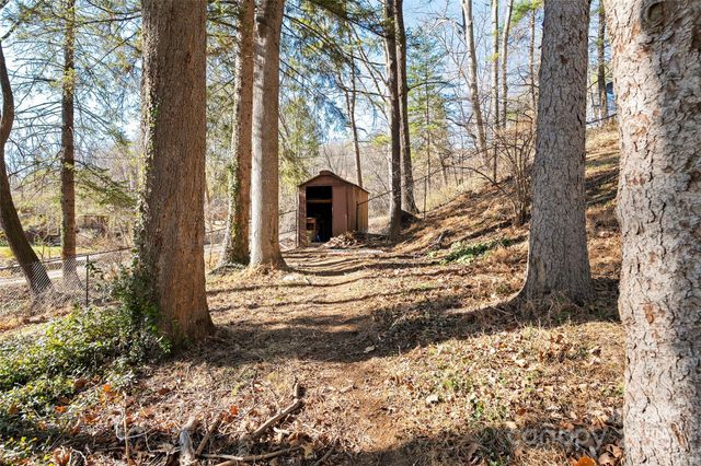 182 Timothy Lane, Waynesville, NC 28786