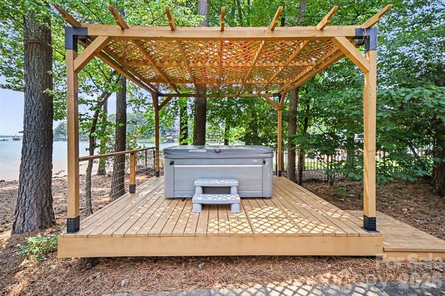 193 Washam Road, Mooresville, NC 28117