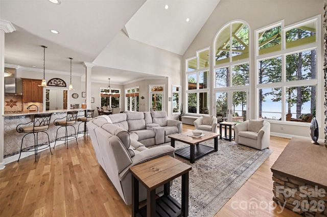 193 Washam Road, Mooresville, NC 28117