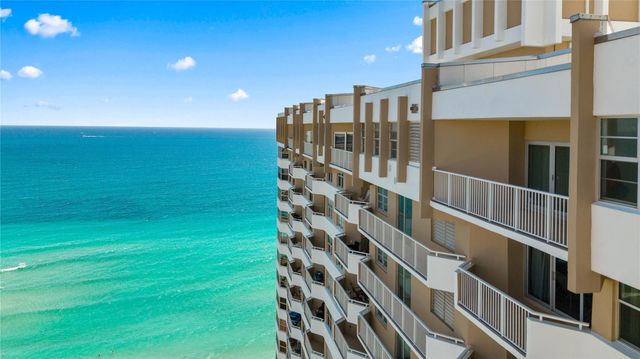 1950 S OCEAN Drive PHB, Hallandale Beach, FL 33009