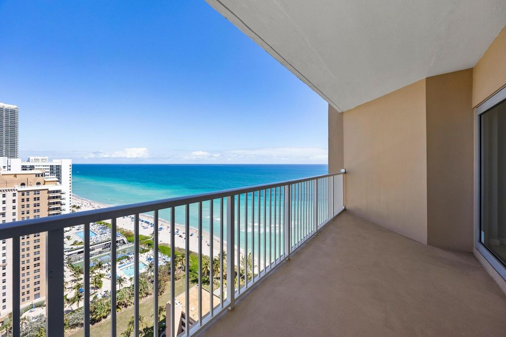 1950 S OCEAN Drive PHB, Hallandale Beach, FL 33009
