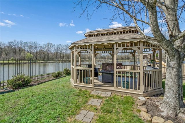 11095 GOAT VALLEY CV, Arlington, TN 38002