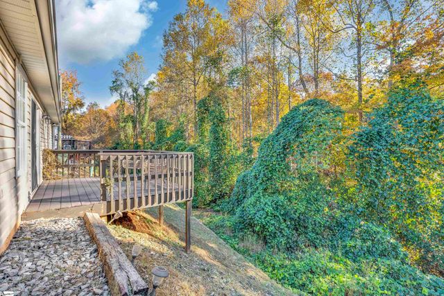 466 Pleasant Green Drive, Inman, SC 29349