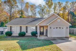 466 Pleasant Green Drive, Inman, SC 29349