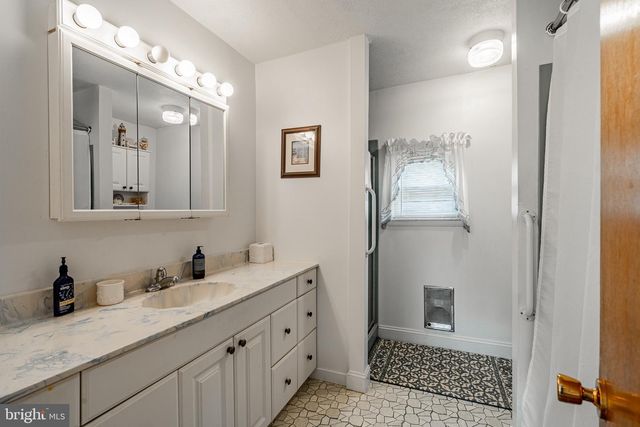 115 MORGAN RD, Aston, PA 19014