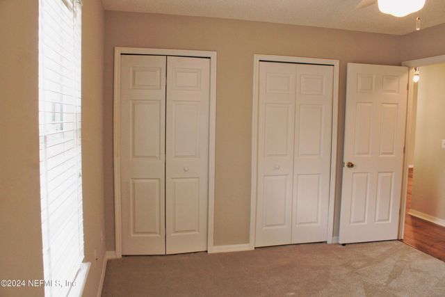 8229 PROVINCIAL Circle S, Jacksonville, FL 32277