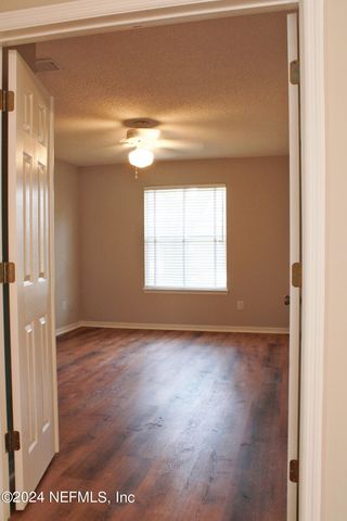 8229 PROVINCIAL Circle S, Jacksonville, FL 32277