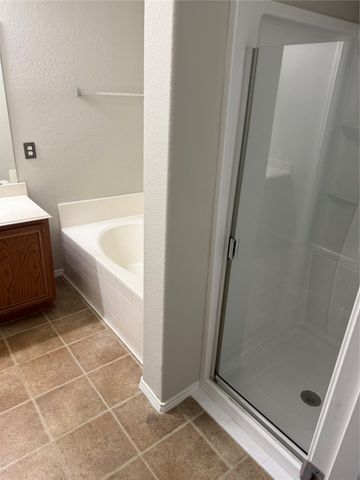 9884 Autumn Sage Drive, Fort Worth, TX 76108