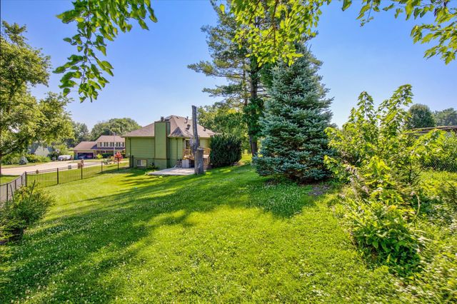 1161 Columbine Circle, Norwalk, IA 50211