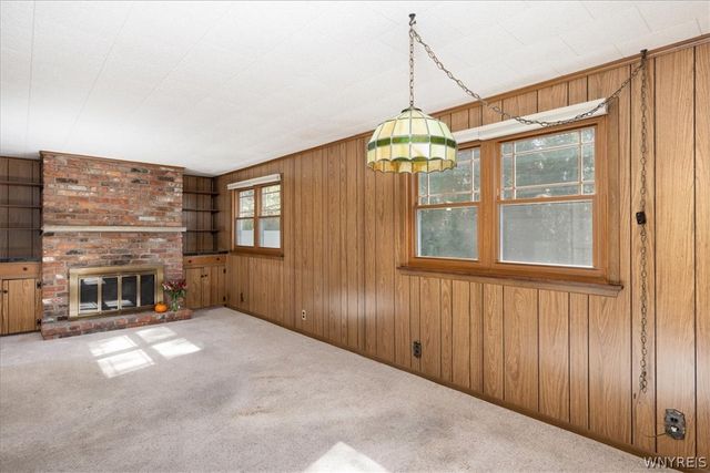 158 Park Forest Drive, Amherst, NY 14221