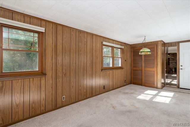 158 Park Forest Drive, Amherst, NY 14221
