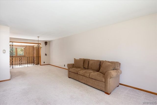 158 Park Forest Drive, Amherst, NY 14221