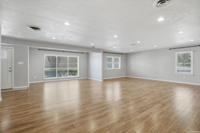 1225 unicorn, New Braunfels, TX 78130