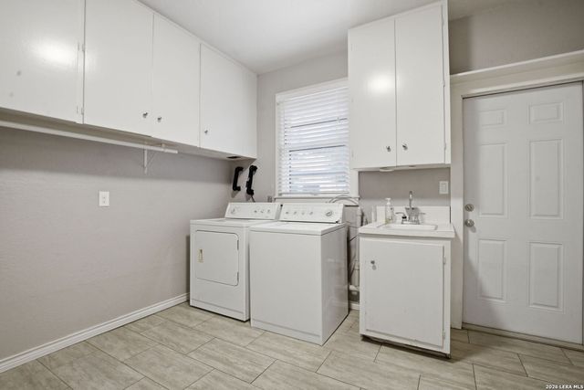 1225 unicorn, New Braunfels, TX 78130