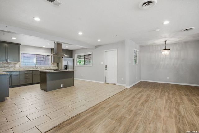 1225 unicorn, New Braunfels, TX 78130